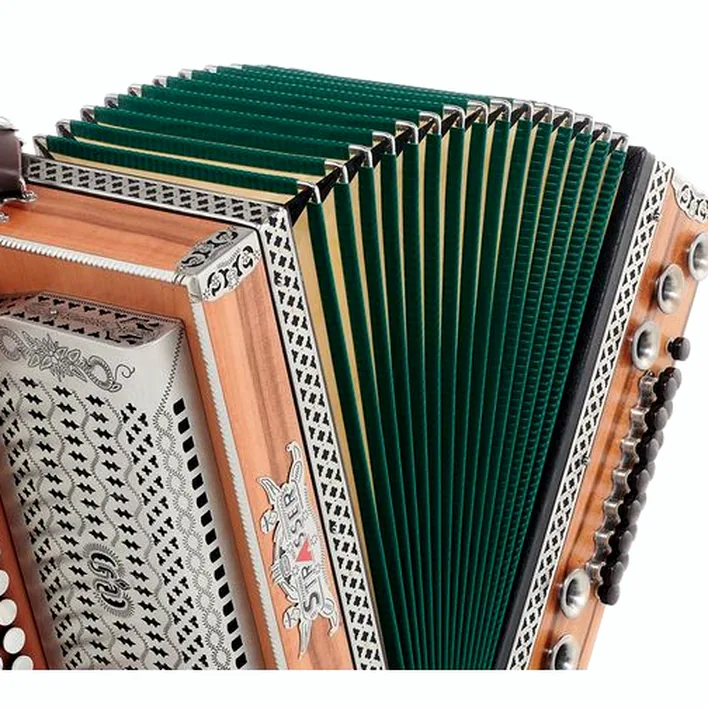 Analyse complète de l’accordéon Strasser Professional G/C/F/Bb Apple