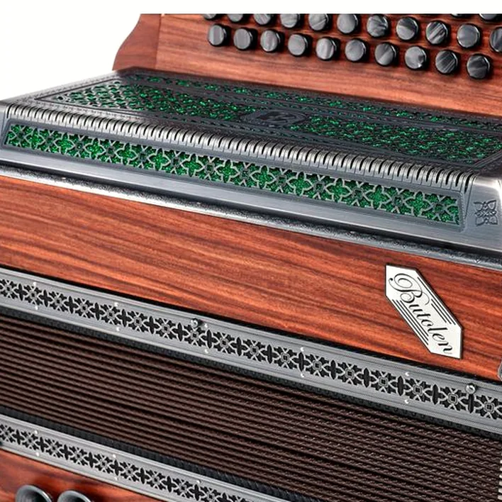 Avis objectif sur l’accordéon Butolen Rosewood G/C/F/Bb