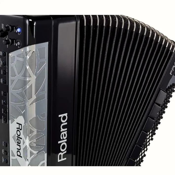 Faut-il acheter l’accordéon Roland FR-8 X BK ?