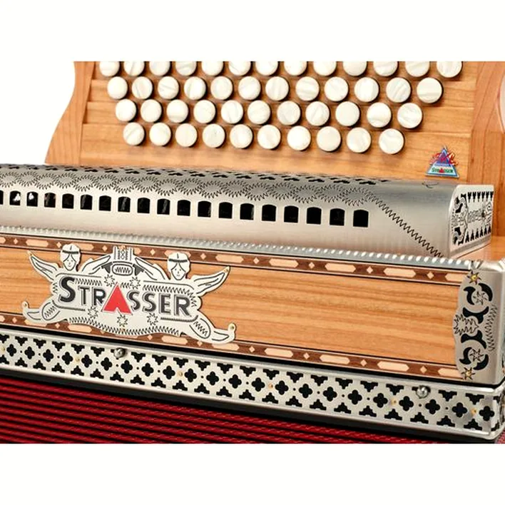 Pourquoi choisir l’accordéon Strasser Professional G/C/F/Bb Cherry ? Test détaillé