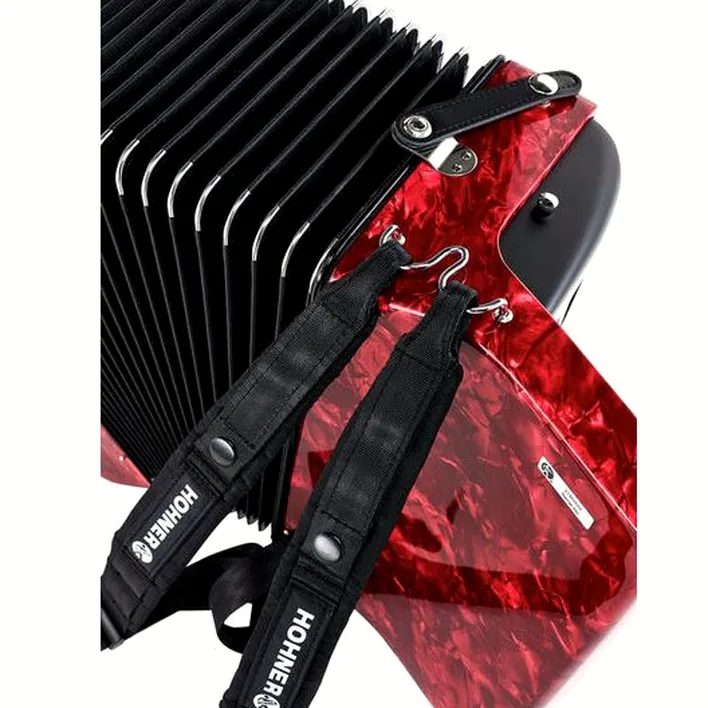 Test approfondi de l’accordéon Hohner Bravo II 48 Red silent key
