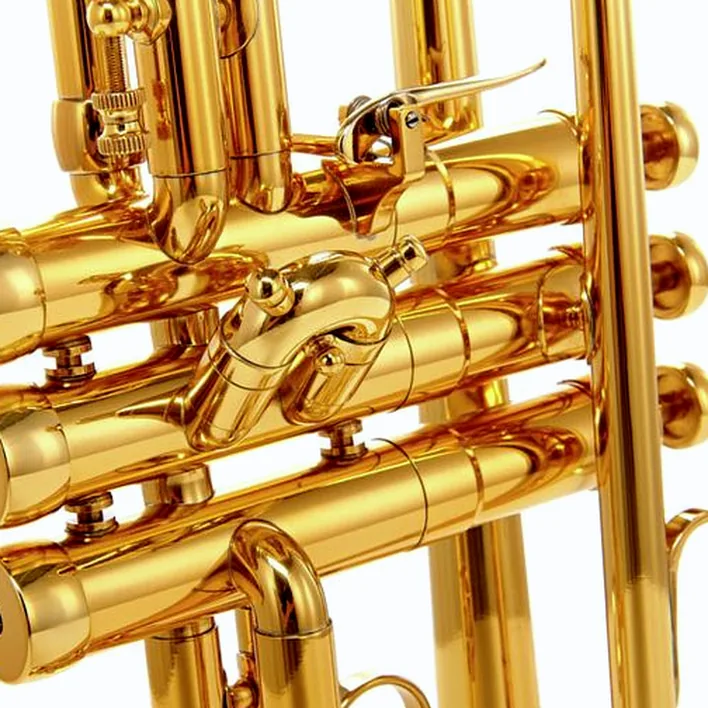 Test & Avis : Adams A6 Brass 045 Selected Lacquer