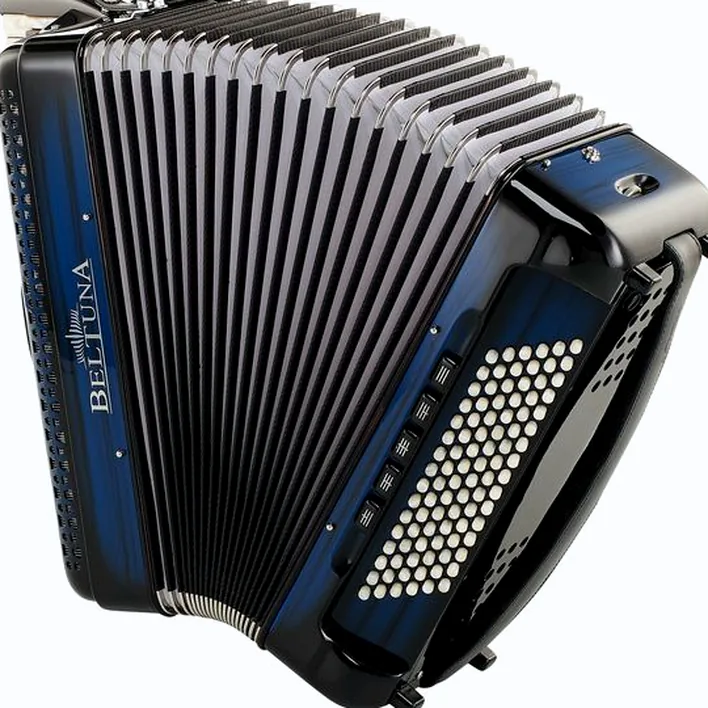 Test terrain de l’accordéon Beltuna Studio IV 96 P Luxe Blue Shad. et avis d’expert