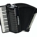 Thomann Concert V/V 120 A- Mano : Test de sonorité et avis complet